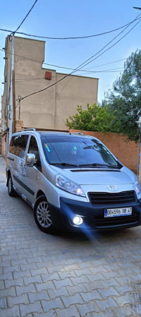 voitures-peugeot-expert-2018-ghardaia-algerie