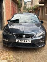 moyenne-berline-seat-leon-fr-beats-2019-blida-algerie