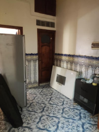 niveau-de-villa-location-f2-alger-birkhadem-algerie