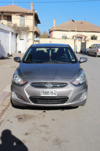 voitures-hyundai-accent-rb-4-portes-2019-gl-dz-kolea-tipaza-algerie