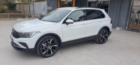 automobiles-volkswagen-tiguan-2023-life-constantine-algerie