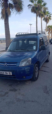 voitures-citroen-berlingo-multispace-2004-barika-batna-algerie