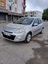 سيارات-renault-clio-3-2011-الحجار-عنابة-الجزائر