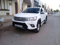 voitures-toyota-hilux-2018-revo-laghouat-algerie