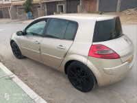 moyenne-berline-renault-megane-2-2007-arris-batna-algerie