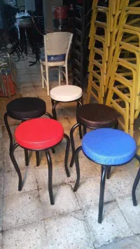 Chaise meuble de chaussures 