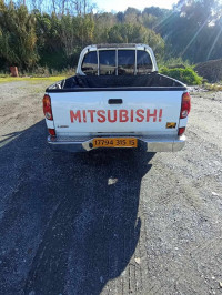 utilitaire-mitsubishi-l200-2015-tizi-ouzou-algerie