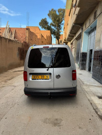 voitures-volkswagen-caddy-2018-highline-ksar-boukhari-medea-algerie