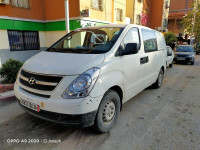 utilitaire-hyundai-h1-2010-vitre-6-places-medea-algerie