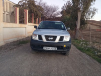 utilitaire-nissan-navara-2013-berrouaghia-medea-algerie