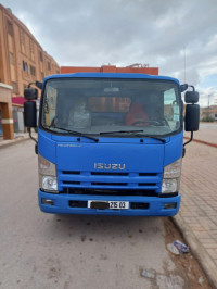 camion-benne-tasseuse-isuzu-2015-laghouat-algerie