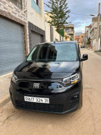 utilitaire-fiat-doblo-2024-italien-oran-algerie