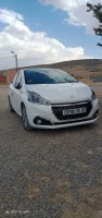 voitures-peugeot-208-2015-allure-facelift-algerie