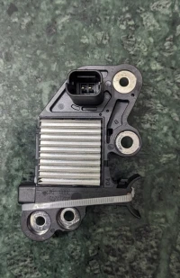 Régulateur Alternateur Renault symbole Logan Sandero Stepway trafic Clio Kangoo Mégane Scenic 