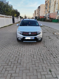 voitures-dacia-sandero-2018-stepway-restylee-tessala-el-merdja-alger-algerie