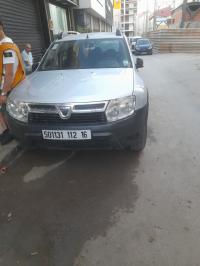 voitures-dacia-duster-2012-ambiance-kouba-alger-algerie