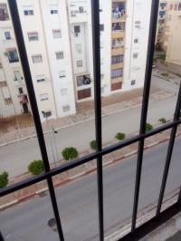 شقة-بيع-3-غرف-وهران-بطيوة-الجزائر