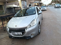 citadine-peugeot-208-2015-allure-bou-ismail-tipaza-algerie