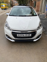 citadine-peugeot-208-2019-allure-facelift-batna-algerie