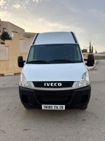 utilitaire-iveco-35c15-2014-la-base-el-affroun-blida-algerie