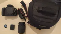 Canon 1200 D + pochette + carte mémoire + Objectif