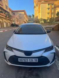 voitures-toyota-corolla-2024-l6-el-achour-alger-algerie