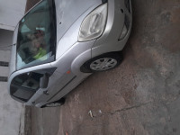 voitures-ford-fiesta-2005-baba-hassen-alger-algerie