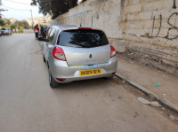 citadine-renault-clio-3-2012-night-and-day-draria-alger-algerie