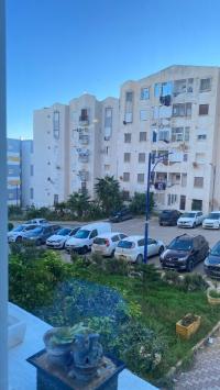 شقة-بيع-3-غرف-الجزائر-عين-بنيان