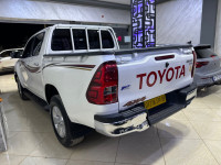 voitures-toyota-hilux-2019-legend-dc-4x4-bechar-algerie