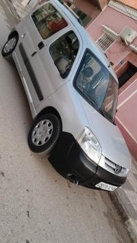 voitures-peugeot-partner-2012-origin-ain-temouchent-algerie