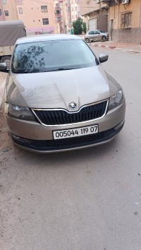 سيارات-skoda-rapid-2019-بسكرة-الجزائر