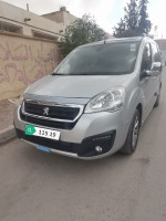 voitures-peugeot-partner-2015-tepee-allure-setif-algerie