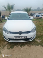 moyenne-berline-volkswagen-golf-7-2013-trend-line-annaba-algerie