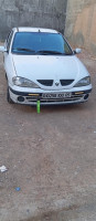 voitures-renault-megane-1-2000-ouled-sellam-batna-algerie