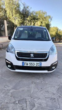 voitures-peugeot-partner-2015-tepee-tlemcen-algerie