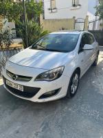 moyenne-berline-opel-astra-2013-cosmo-annaba-algerie