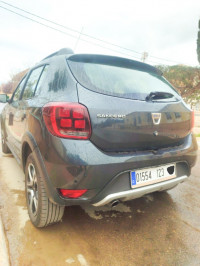 voitures-dacia-sandero-2023-stepway-aflou-laghouat-algerie