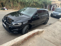 voitures-volkswagen-golf-7-2017-confortlien-draria-alger-algerie