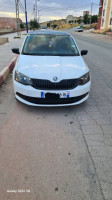 citadine-skoda-fabia-2016-monte-carlo-bordj-el-bahri-alger-algerie