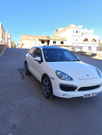 voitures-porsche-cayenne-2010-ghazaouet-tlemcen-algerie