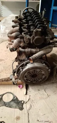 Hyundai Accent GLS 2011 Moteur pour piece