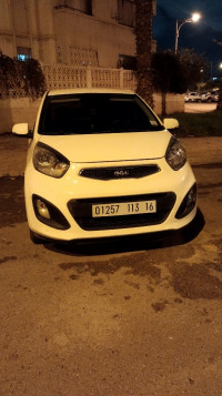 voitures-kia-picanto-2013-pop-les-eucalyptus-alger-algerie