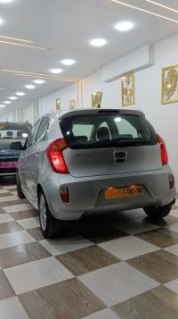cars-kia-picanto-2014-pop-les-eucalyptus-alger-algeria
