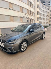 سيارات-seat-ibiza-2019-high-بوينان-البليدة-الجزائر