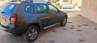 voitures-dacia-duster-2015-djelfa-algerie