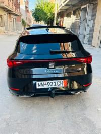سيارات-seat-leon-2021-fr-عين-مليلة-أم-البواقي-الجزائر