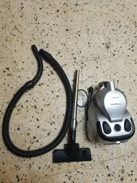 Aspirateur proline 1600w max venu de france