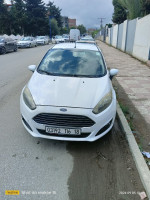 voitures-ford-fiesta-2016-trend-look-taher-jijel-algerie