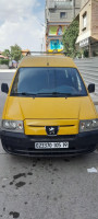 voitures-peugeot-expert-2005-vu-court-ain-oulmene-setif-algerie